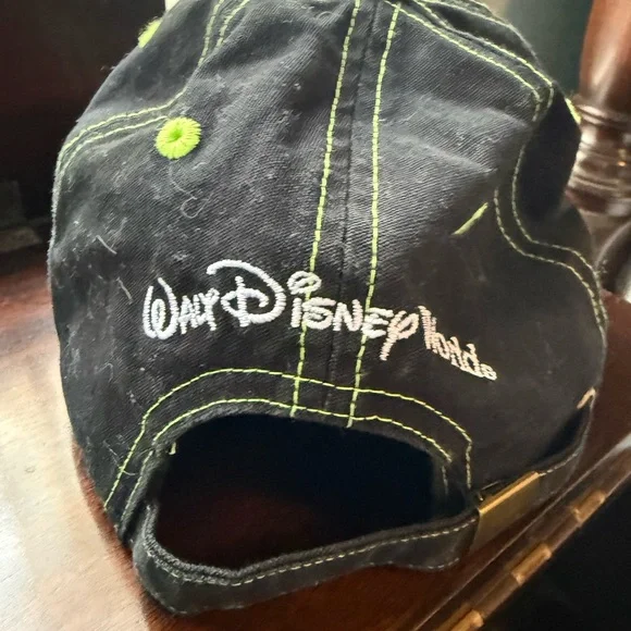 Embroidered Kermit the frog Hat with Hi Ho - Disney limited edition hat - Picture 3 of 5